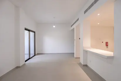 NEAR METRO | Amazing Amenities | Vacant - ready to move-in