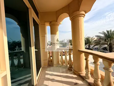 Pvt.balcony-amazing spacious studio | Sep.kitchen | Wardrobe | Bathtub | parking