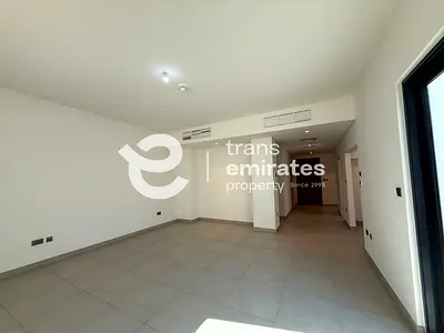Family Living 4BR Villa | Double Row | Vacant
