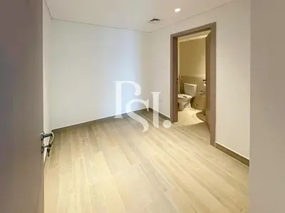 Spacious 3Bdr | Canal & Pool View | Full Privacy