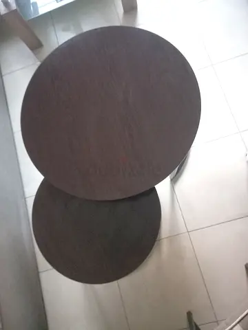 Set of 2 round nesting side tables - dark wood finish