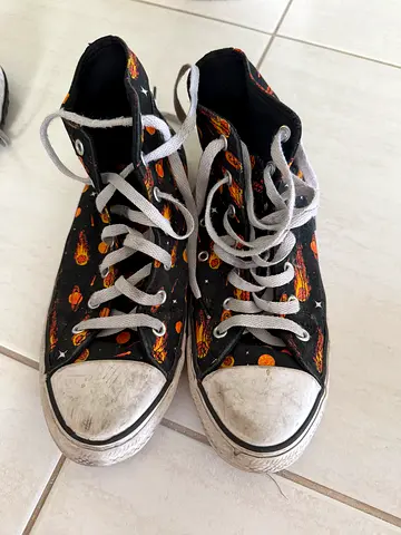 Converse shoes