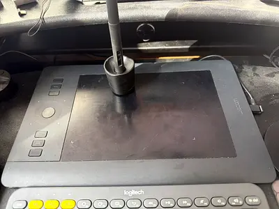 Wacom-PTH451 intus pro  Graphics Drawing Tablet with Pen (used)