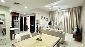 Vacant Unit | Top Floor | Community View