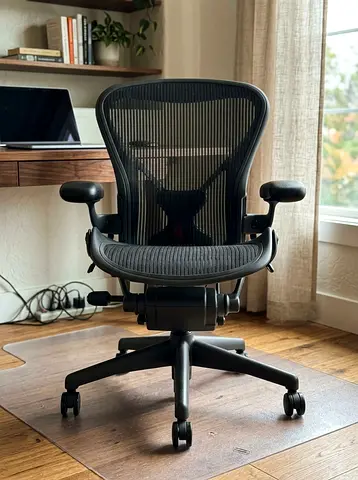 Hermanmiller aeron office chair