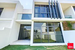 Large Living Room | Single Row | R2M14 Type