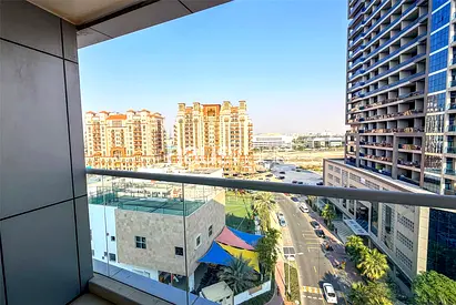 Exclusive | Vacant Now | Largest Layout | Bright