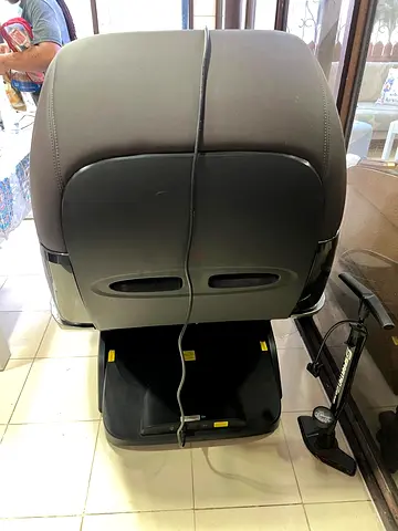 Rotai Gemini Luxury Massage Chair (RT8900) - Like New / High-End