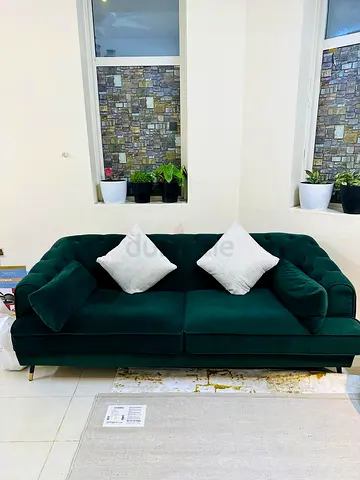 Emerald Green Velvet 3-Seater Sofa with Cushions