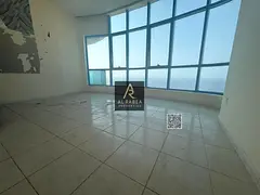 Commercial apartment with sea view - maintenance is the owner's responsibility - storage - spaci