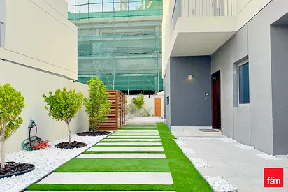 Private Pool | Semi Detached With Roof Terrace