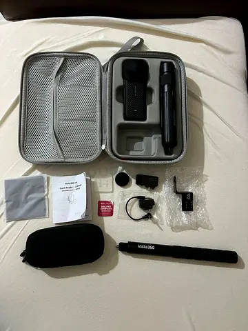 Insta360 X4, 8K Waterproof 360 ActionCamera