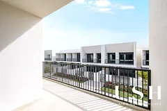 Spacious | Close to Pool &amp; Park | Ready to Move