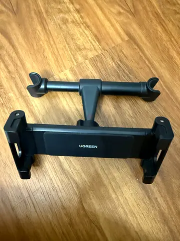 Ugreen car headrest mount holder