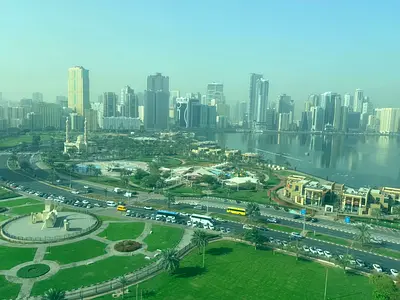 تكيف مجانا|اطلالة بحرية|باركينج مجانا| مجهزة بالتشطيبات الداخلية