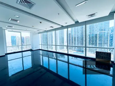 Corner Unit | Park View | High Floor
