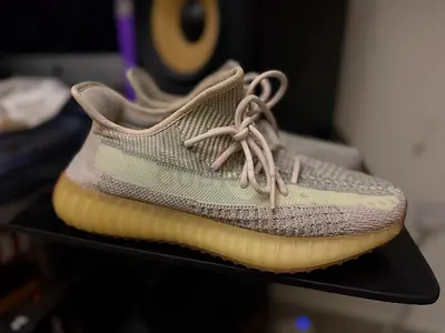 Yeezy 350 Citrin size43