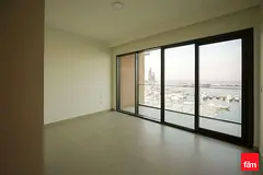Marina View | High Floor | Maid's Room