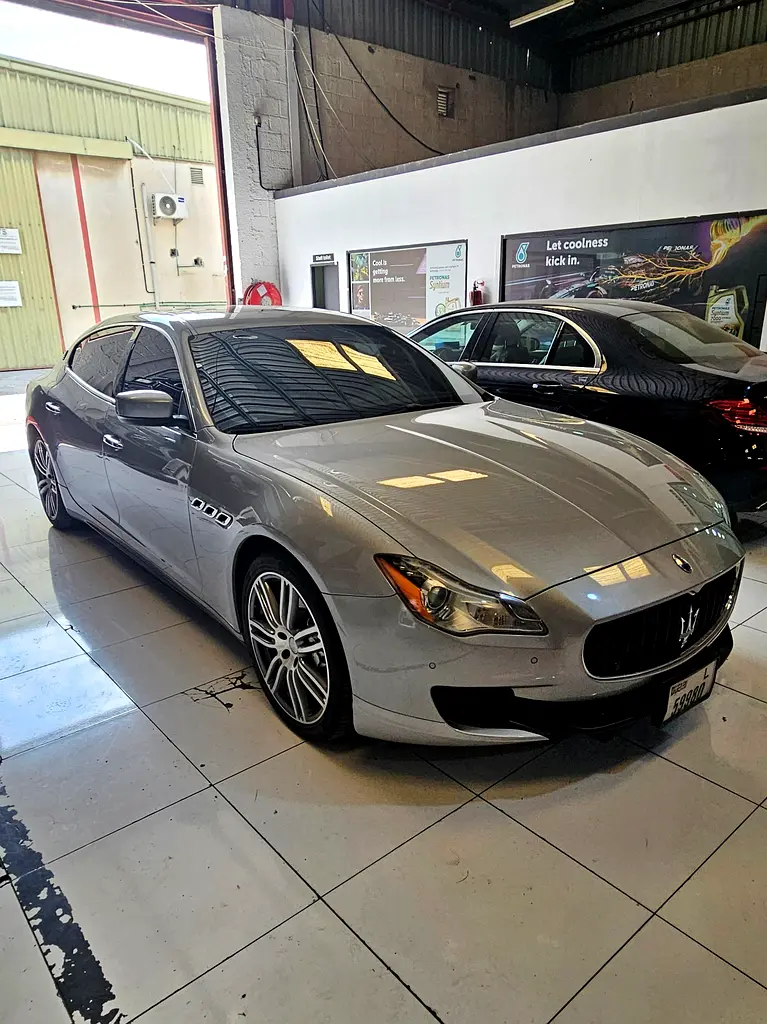 Maserati Quattroporte 2014 — photo 1 of 4
