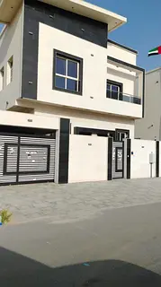 Villa for annual rent in Al Yasmin, 5 master bedrooms, 7 bathrooms, a majlis, a hall, a maid's r
