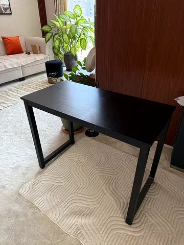 Black Modern Desk