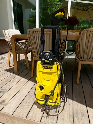 Kärcher Pressure Washer