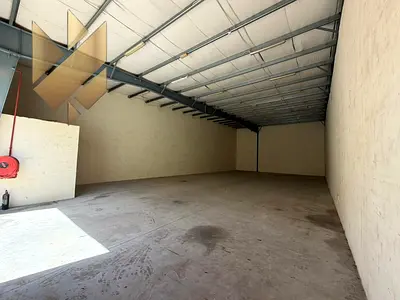 Warehouse for Rent in Industrial Area 18 Sharjah 2800 sqft Wide Access Prime Location Suitable for Storage