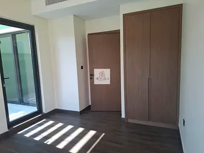 4BHK | READY T MOVE | UNFURNISHED