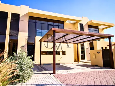 L Shape Garden | Ready to Move In | Close To Amenities