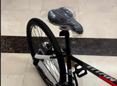 Almost New Mountain Bike - 26 Wheel, Hardtail Frame