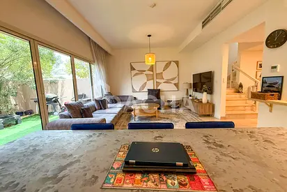 BUGGY INC | FURNISHED | FLEXIBLE CHQS