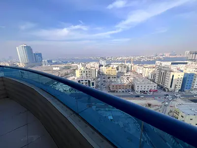 شقة 3 غرف وصالة مفروشة سوبر ديلوكس للإيجار في الراشدية 3 أبراج الفالكون إطلالة بحرية 3 حمام تكييف مركزي بسعر 75 ألف  تفاصيل العقار:  الموقع: الراشدية