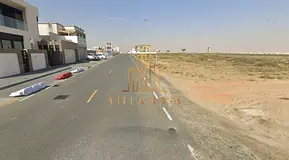 Prime plot for sale in Tilal City – Corner unit on two roads (street &amp; service road) – Appro