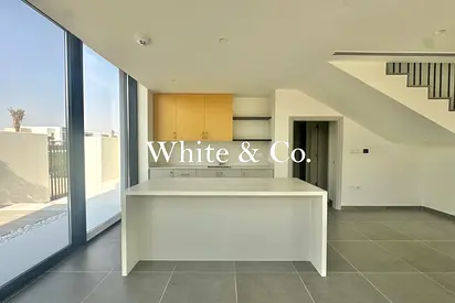 Vacant | Large Plot | Unfurnished Unit