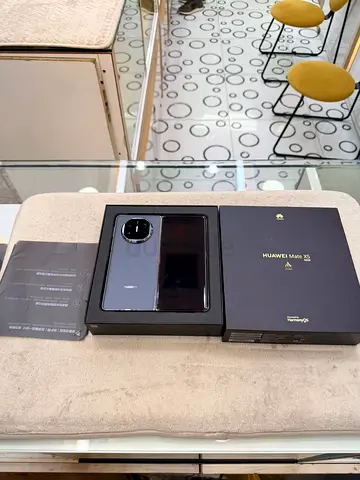 Huawei Mate X5