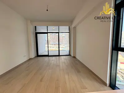 Luxurious Branded Apartments, Main Boulevard view, Chiller Free