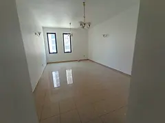 Luxury 2bhk apartment - 2bathroom - built inwardrobes -free central AC -- - large space - for annual