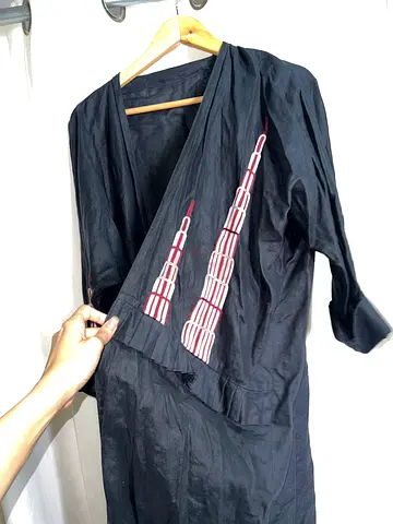 Black long abaya with embroidered front detail