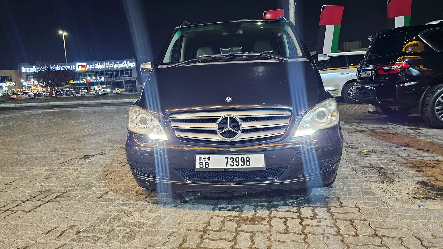 Mercedes-Benz Viano 2015 — photo 1 of 14