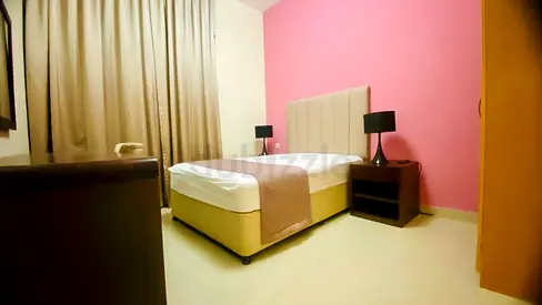 Master Room  near Metro  JAFZA