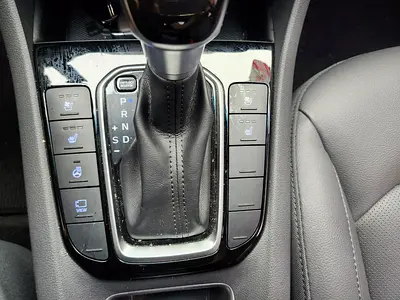 Hyundai Ioniq, миниатюра 13