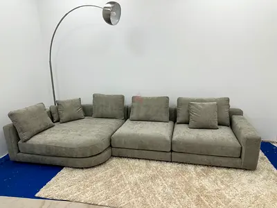 Perfect condition Chattlesmore sofa
