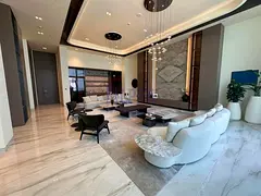 Spacious Penthouse| Luxury Living| High-end