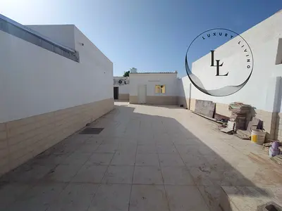 Spacious and affordable 3 bhk villa in 65k