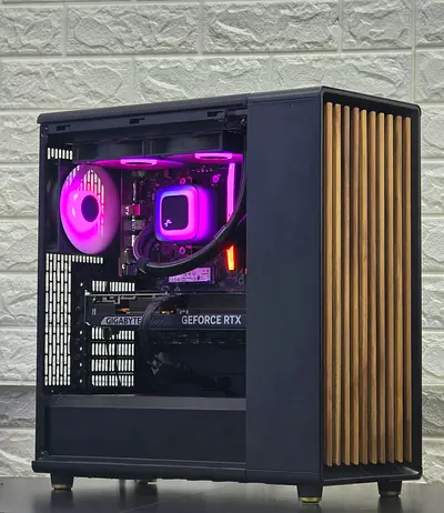 gaming desktop RYZEN 9 RTX5070 12GB