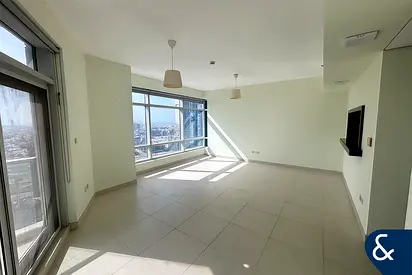 Vacant | High Floor | Boulevard View