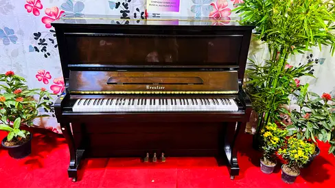 KREUTZER Mahogany Upright Piano