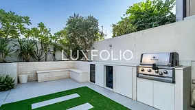 Fully Uprgaded - Downstairs Duplex