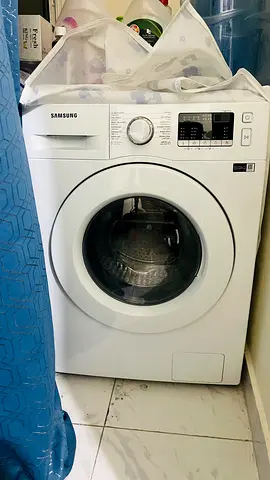 Samsung Front Load Washing Machine - 7kg (Good Condition)