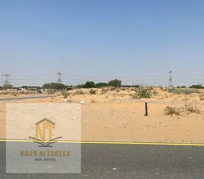 أرض للبيع في الشارقة – منطقة بساتين الزبير  فرصة مميزة لامتلاك أرض في موقع استراتيجي، مناسبة للسكن أو الاستثمار التجاري.  تفاصيل الأرض: المساحة: 5,812